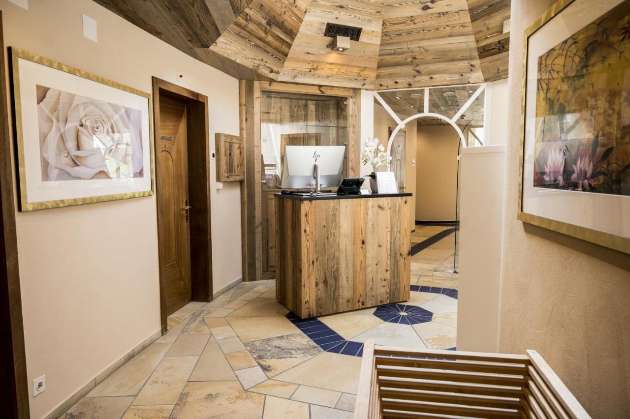Waldhotel & Spa Davos - For Body & Soul Exterior photo